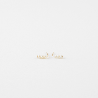 Ada Pearl Bar Studs