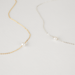 Alba Pearl Necklace